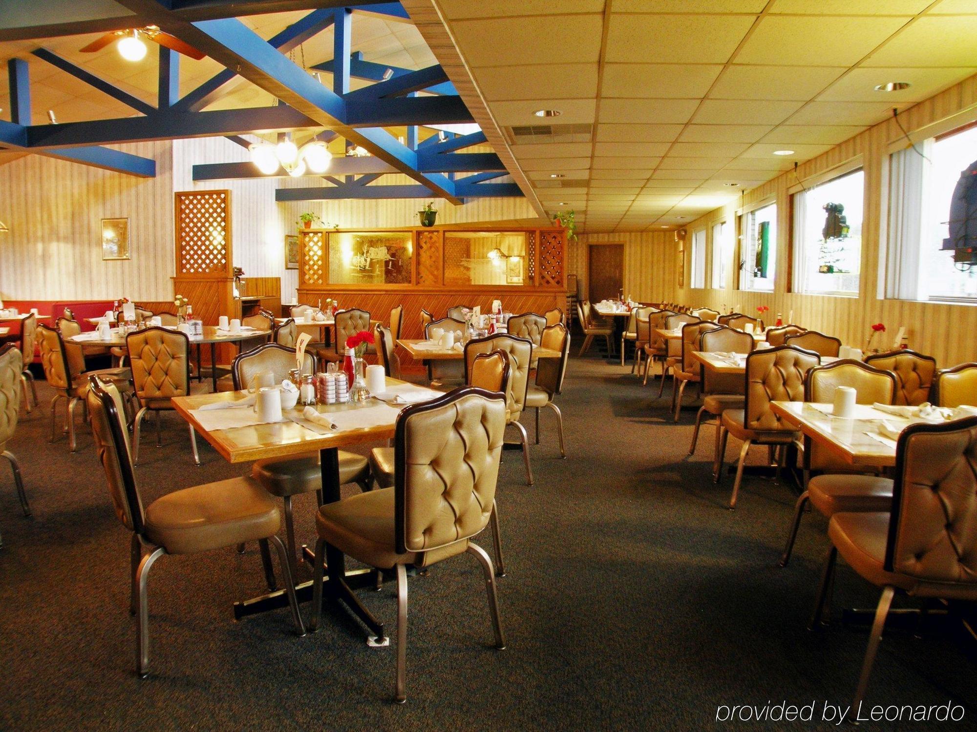 University Inn & Suites Stevens Point Εξωτερικό φωτογραφία